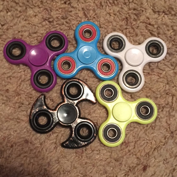 Fidget Spinner Bundle Of Five! - Picture 1 of 6